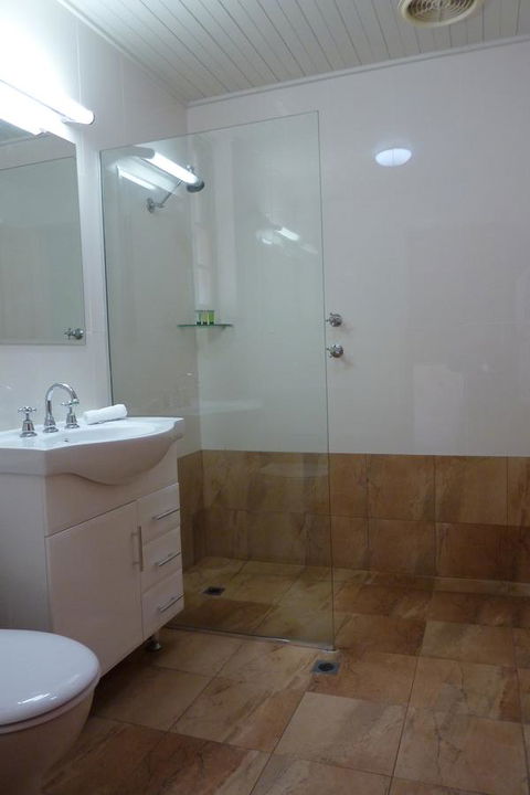 Coonawarra Place Motor Inn - Lismore Accommodation 13