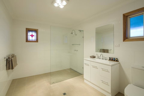 Flinders Bush Retreats - Lismore Accommodation 20