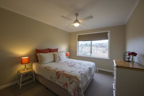 Flinders Bush Retreats - Lismore Accommodation 10