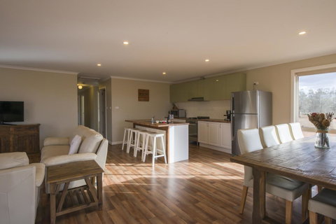 Flinders Bush Retreats - Lismore Accommodation 24