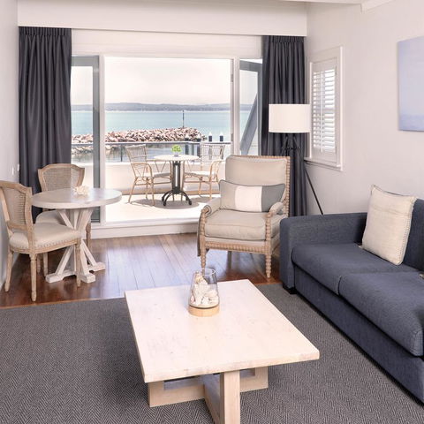 Anchorage Port Stephens - Lismore Accommodation 25