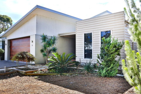 Calming Waters - Pet Friendly - Community Pool - Lismore Accommodation 37