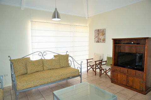 Osprey Holiday Village Unit 110 - Lismore Accommodation 6