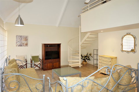 Osprey Holiday Village Unit 110 - Lismore Accommodation 5