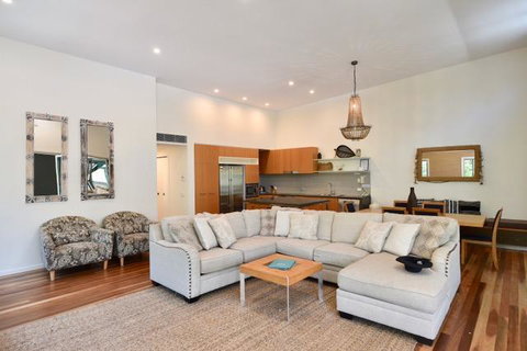 East On Byron - Lismore Accommodation 13