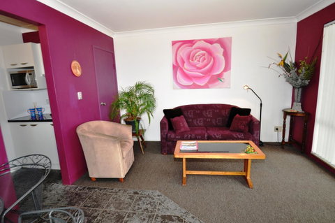 Beachfront Apartments - Lismore Accommodation 2