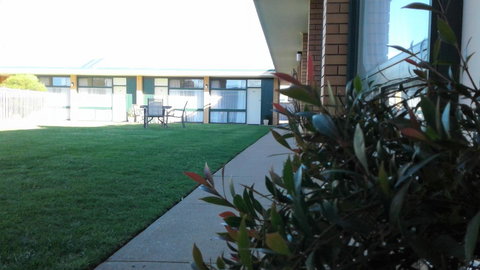 Junee Motor Inn - Lismore Accommodation 9