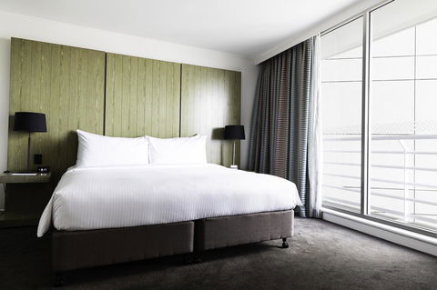 Hyatt Regency Sydney - Lismore Accommodation 13