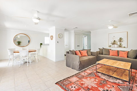 The Lord Byron - Lismore Accommodation 12