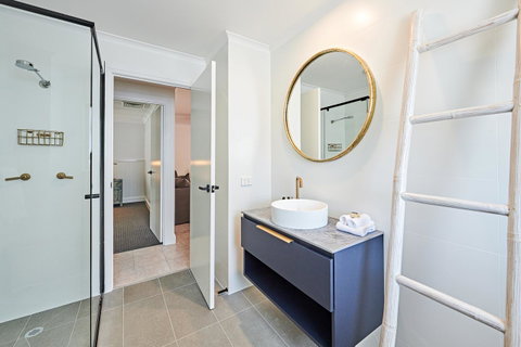 The Lord Byron - Lismore Accommodation 17