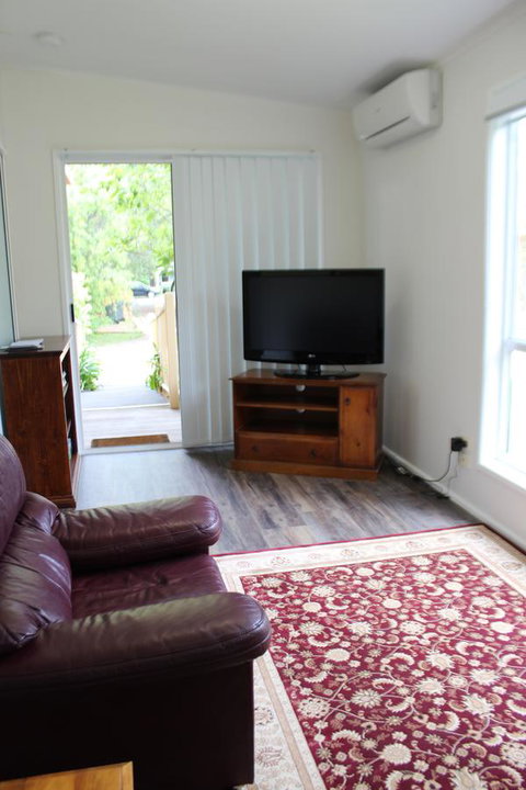 Little Gem - Lismore Accommodation 12