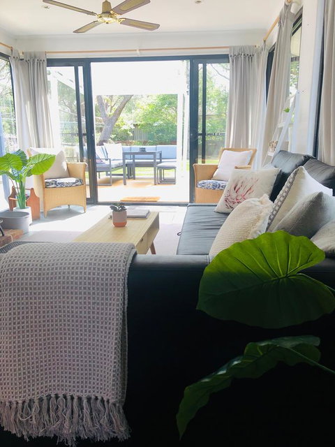 Little Blue Beach House - Lismore Accommodation 14
