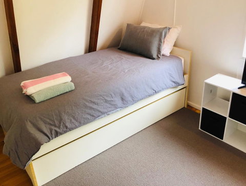 Little Blue Beach House - Lismore Accommodation 6