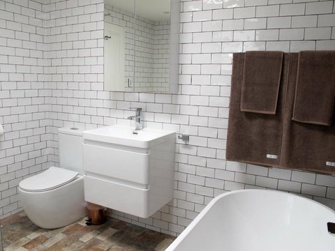 Apple Tree Cottage - Lismore Accommodation 3