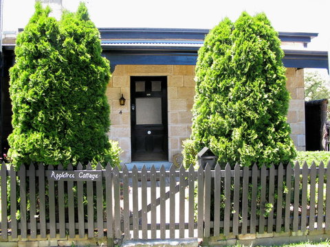 Apple Tree Cottage - Lismore Accommodation 32
