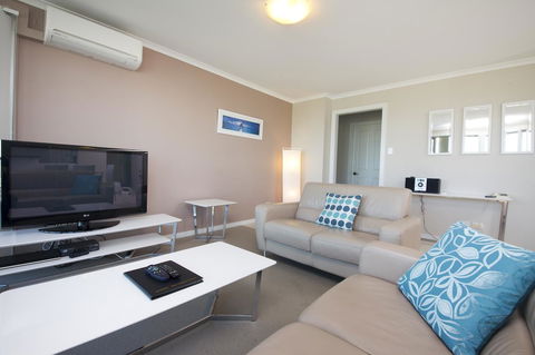 Sails Apartments - Lismore Accommodation 6
