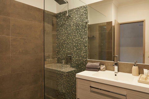 Byron Quarter Apartments - Lismore Accommodation 9
