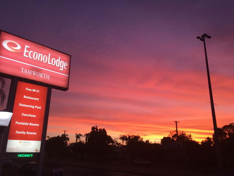 Econo Lodge Gateway Tamworth - Lismore Accommodation 4