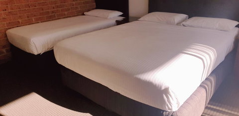 Marina Resort - Lismore Accommodation 42