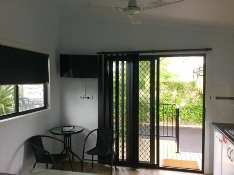 Club Byron Accommodation - Lismore Accommodation 4