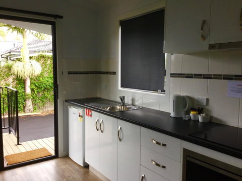Club Byron Accommodation - Lismore Accommodation 5