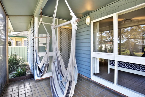 Hayes Beach House I Award Winner I 4 Mins To Beach - Lismore Accommodation 16