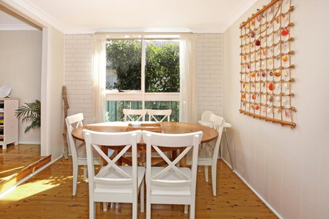 Hayes Beach House I Award Winner I 4 Mins To Beach - Lismore Accommodation 13