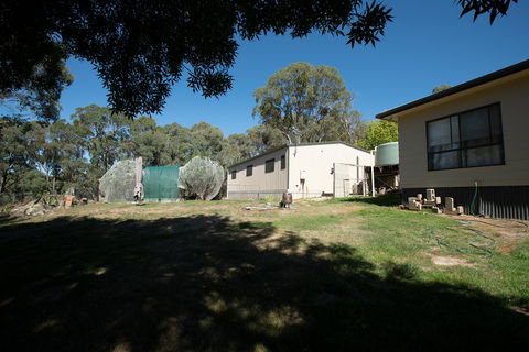 Pound Creek Gallery - Lismore Accommodation 22