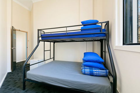Ady's Place Backpackers, Sydney - Lismore Accommodation 5