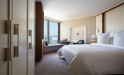 Four Seasons Hotel Sydney - Lismore Accommodation 11
