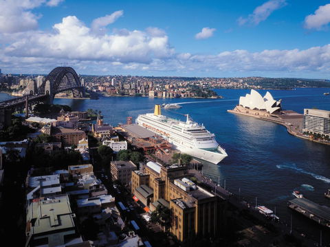 Four Seasons Hotel Sydney - Lismore Accommodation 37
