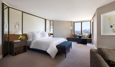 Four Seasons Hotel Sydney - Lismore Accommodation 7