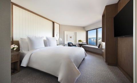 Four Seasons Hotel Sydney - Lismore Accommodation 12