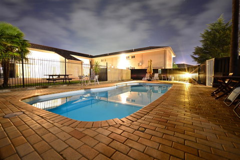 Winning Post Motor Inn - Lismore Accommodation 0