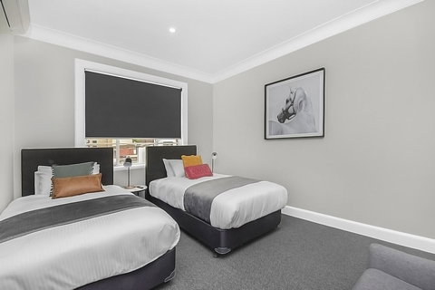 Horse And Jockey Hotel Homebush - Lismore Accommodation 4