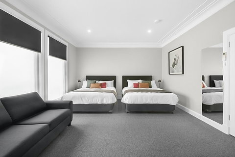 Horse And Jockey Hotel Homebush - Lismore Accommodation 1