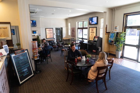 Horse And Jockey Hotel Homebush - Lismore Accommodation 27