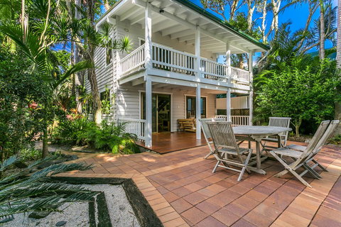 A Beach House At Byron - Lismore Accommodation 7