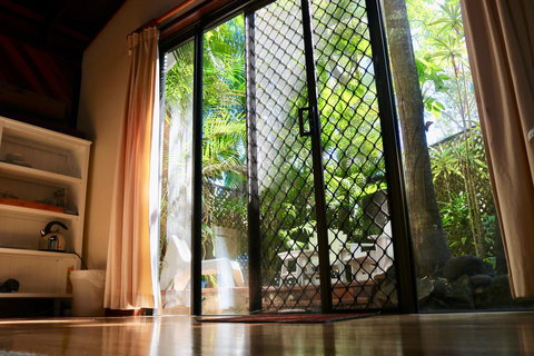 A Beach House At Byron - Lismore Accommodation 35