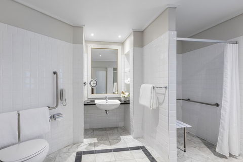 Radisson Blu Plaza Hotel Sydney - Lismore Accommodation 33