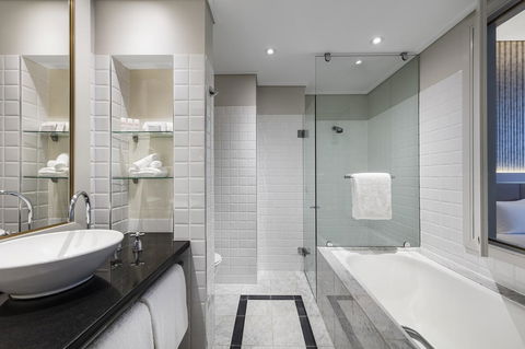 Radisson Blu Plaza Hotel Sydney - Lismore Accommodation 27