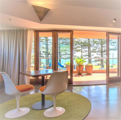 Beach Hotel Resort - Lismore Accommodation 5