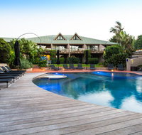 Beach Hotel Resort - Lismore Accommodation