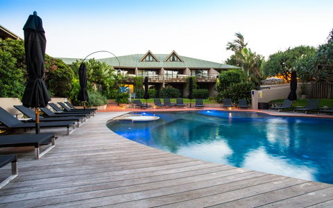 Beach Hotel Resort - Lismore Accommodation 0