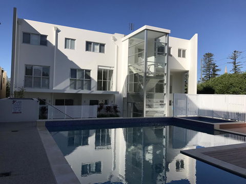Belle Vue- Penthouse At Black Beach - Lismore Accommodation 19