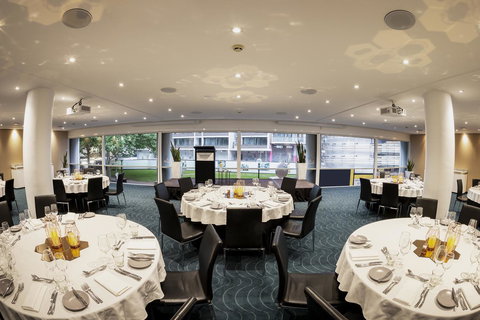 Novotel Sydney Darling Square - Lismore Accommodation 23