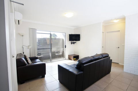 Bluegum Apartments Newcastle - Lismore Accommodation 6