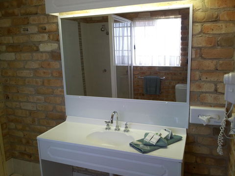 Mollymook Surfbeach Motel & Apartments - Lismore Accommodation 20