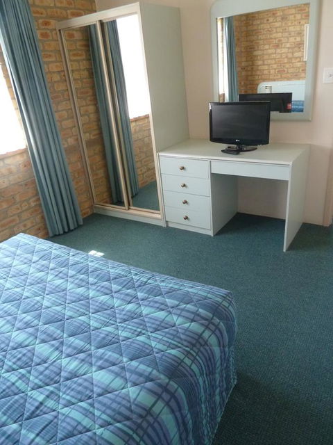 Mollymook Surfbeach Motel & Apartments - Lismore Accommodation 37