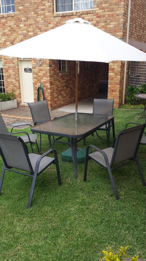 Mollymook Surfbeach Motel & Apartments - Lismore Accommodation 11